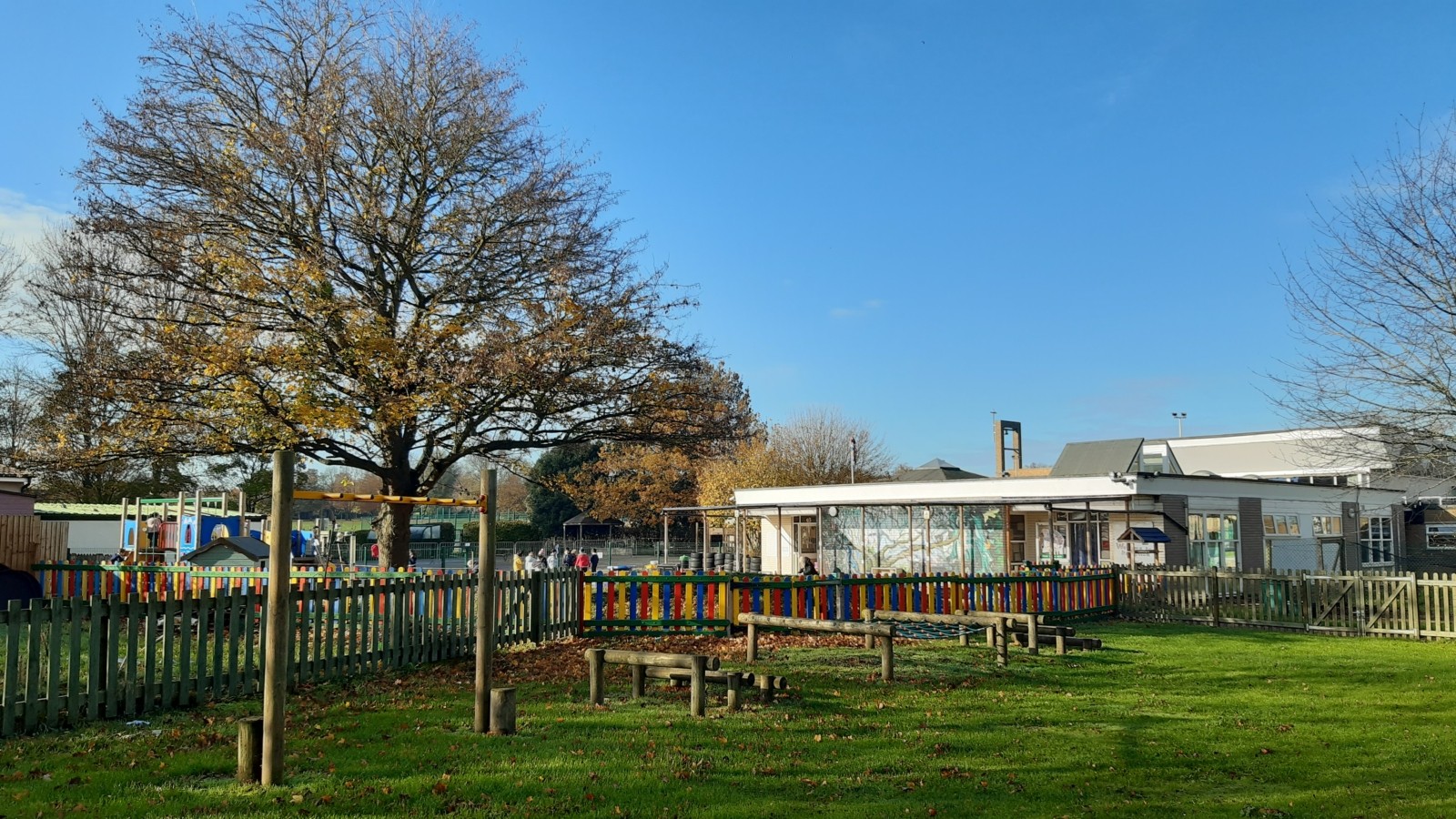 Bar Hill Primary School building and grounds